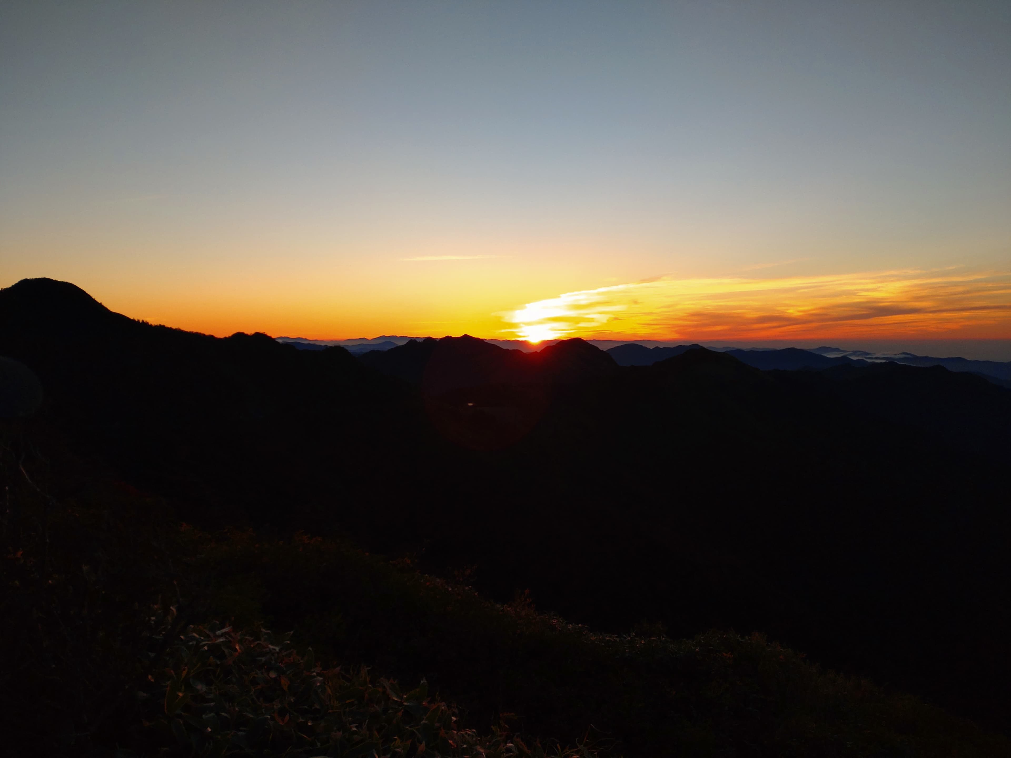 瓶ヶ森の朝焼け