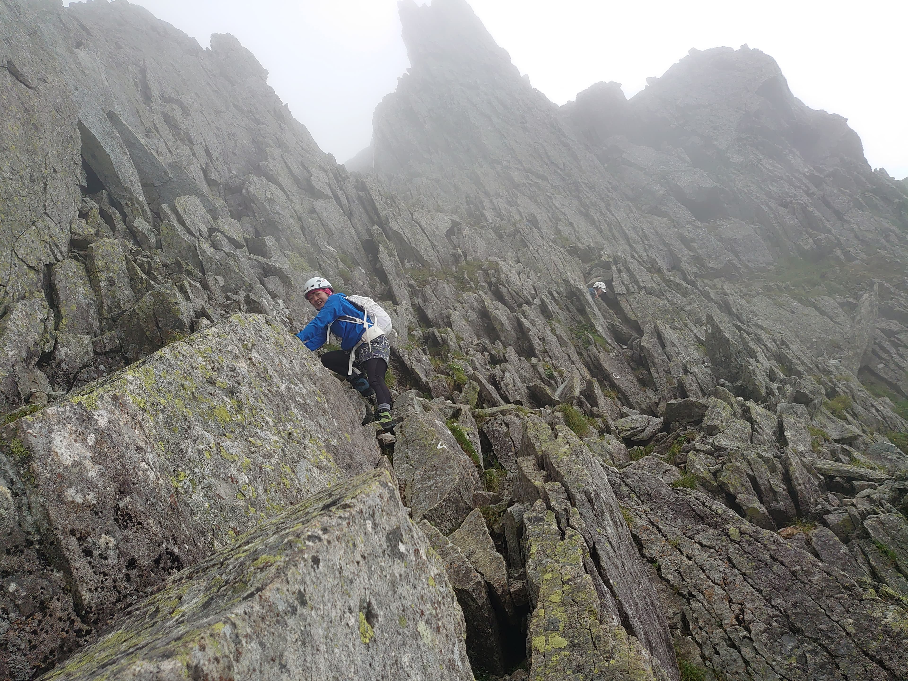 ジャンダルムから奥穂高岳への道中-4