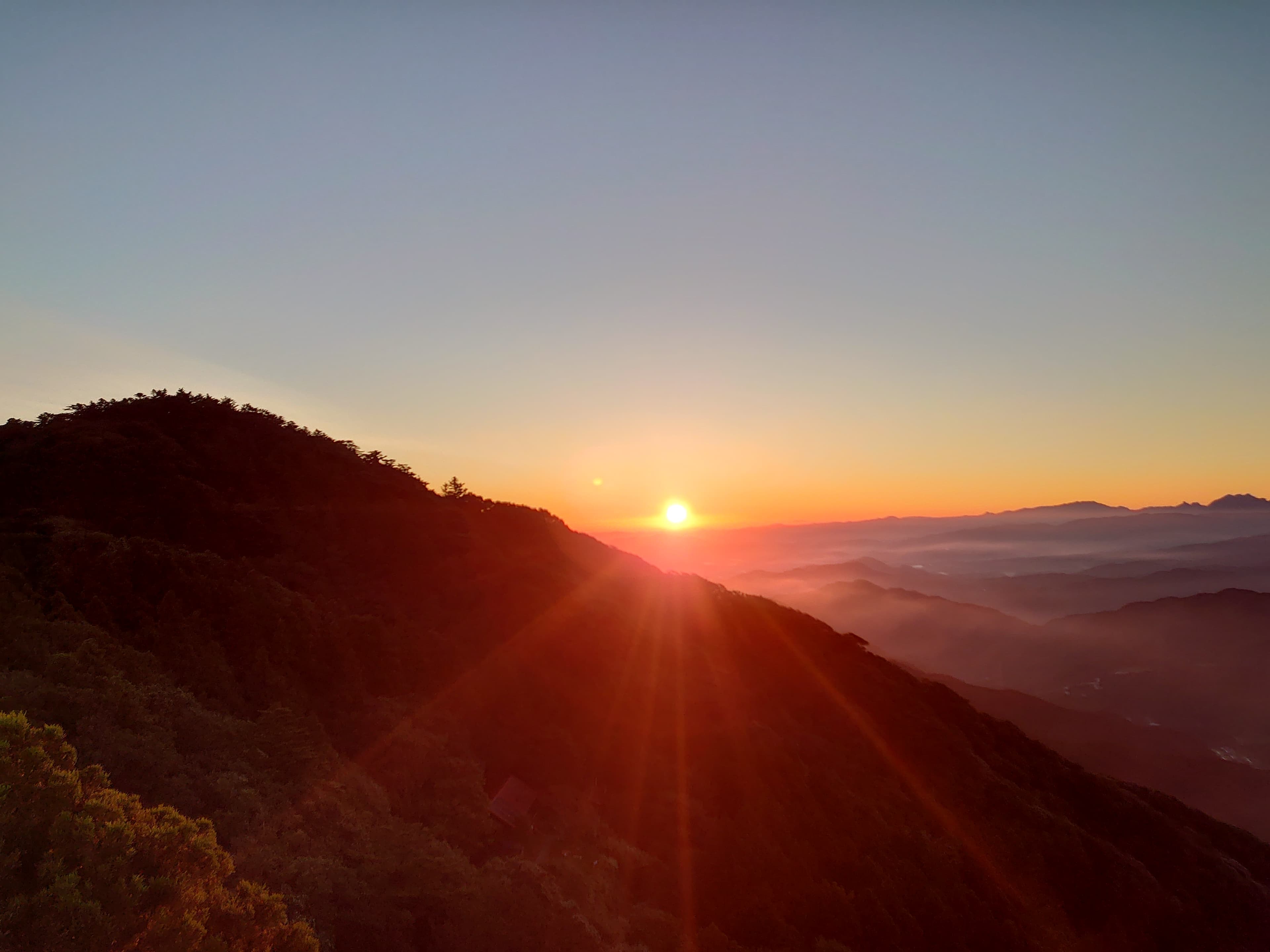 宝満山のご来光