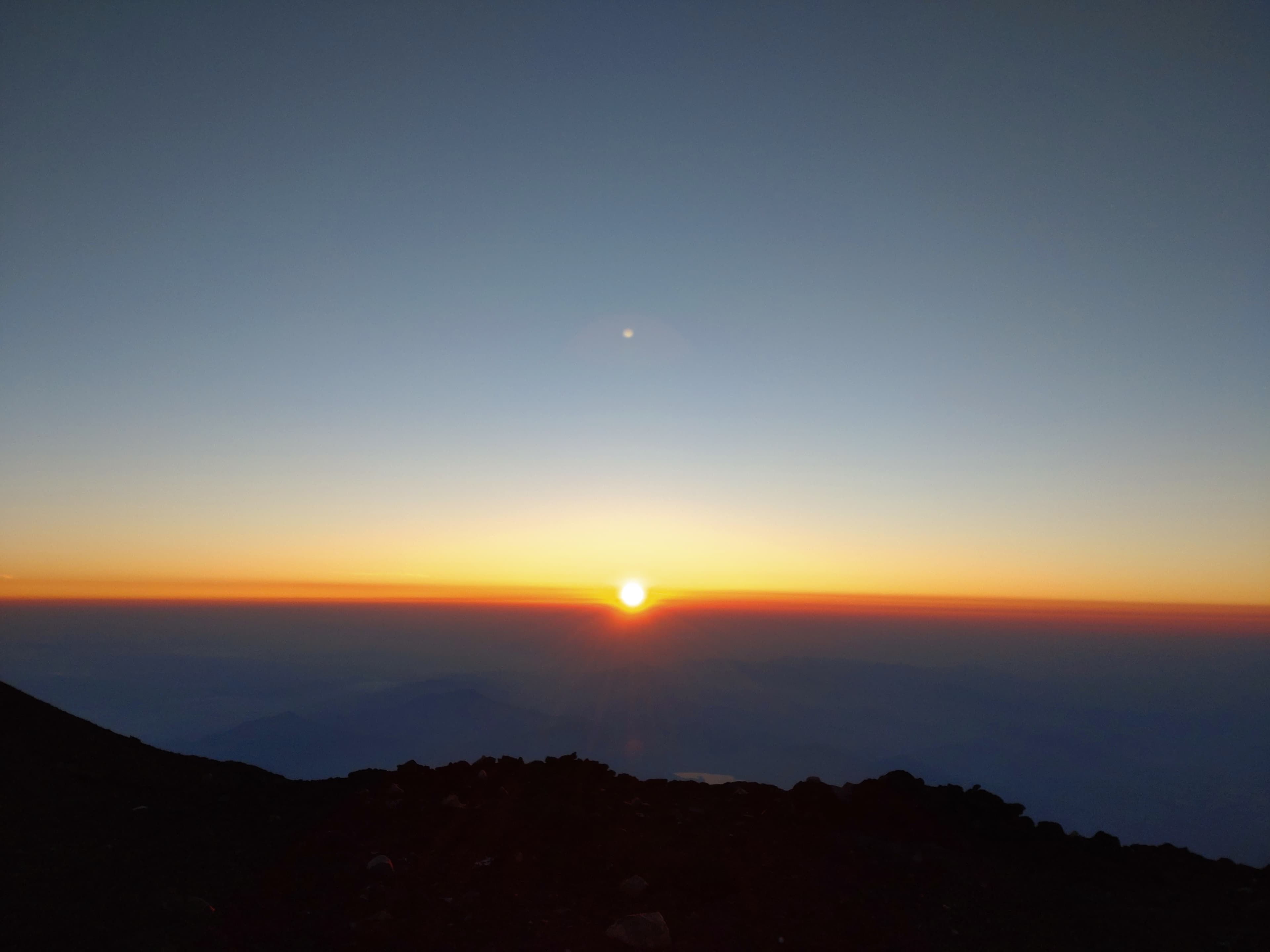 富士山での日の出