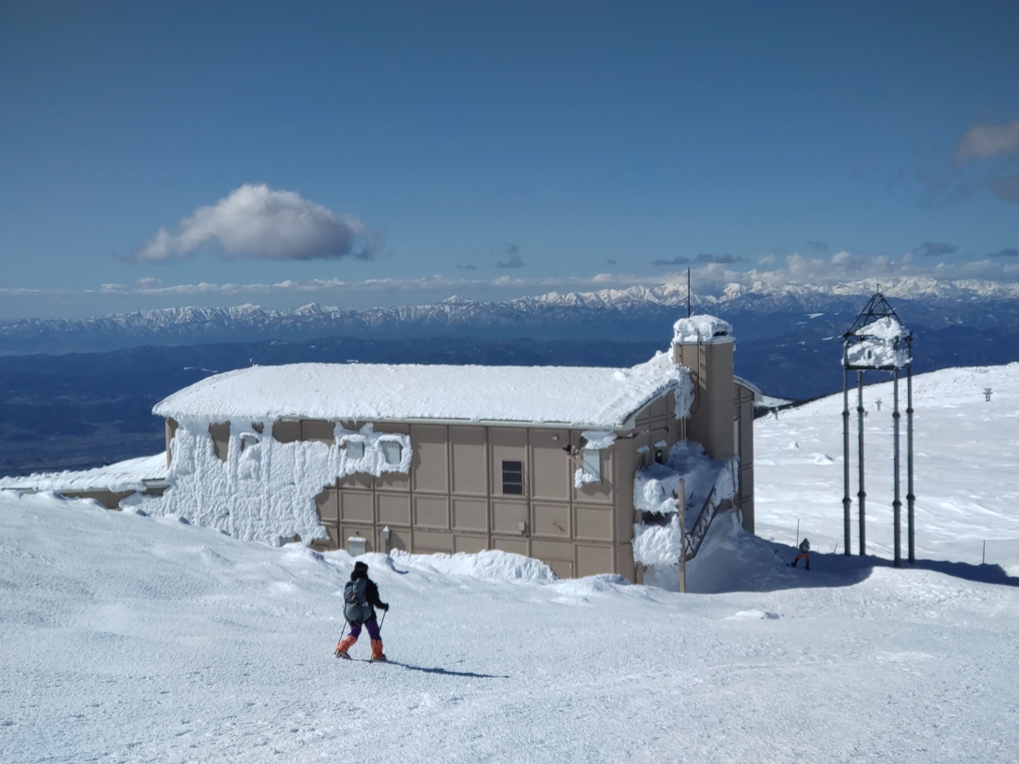 蔵王刈田岳山頂付近