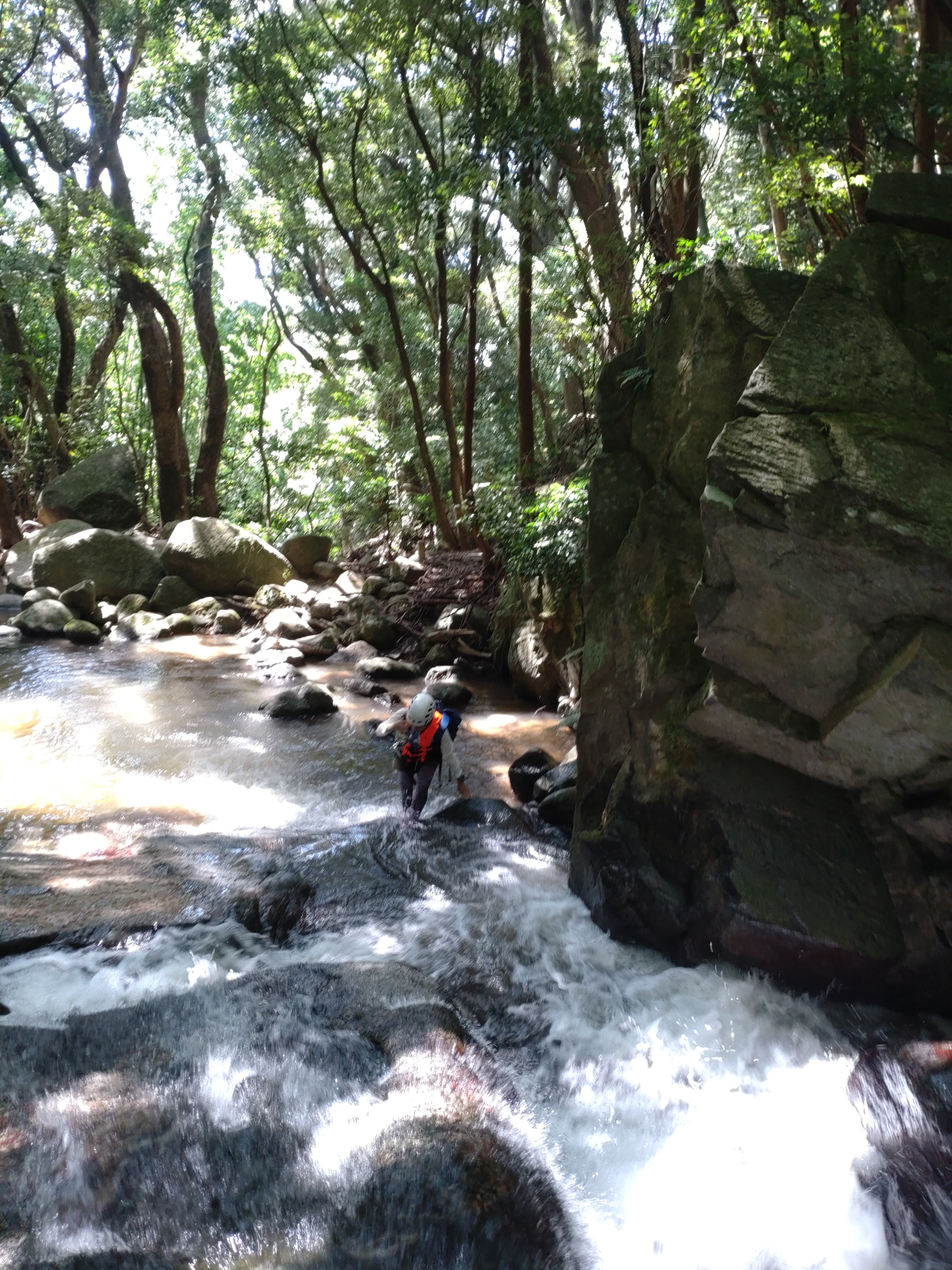 二丈渓谷の沢登り