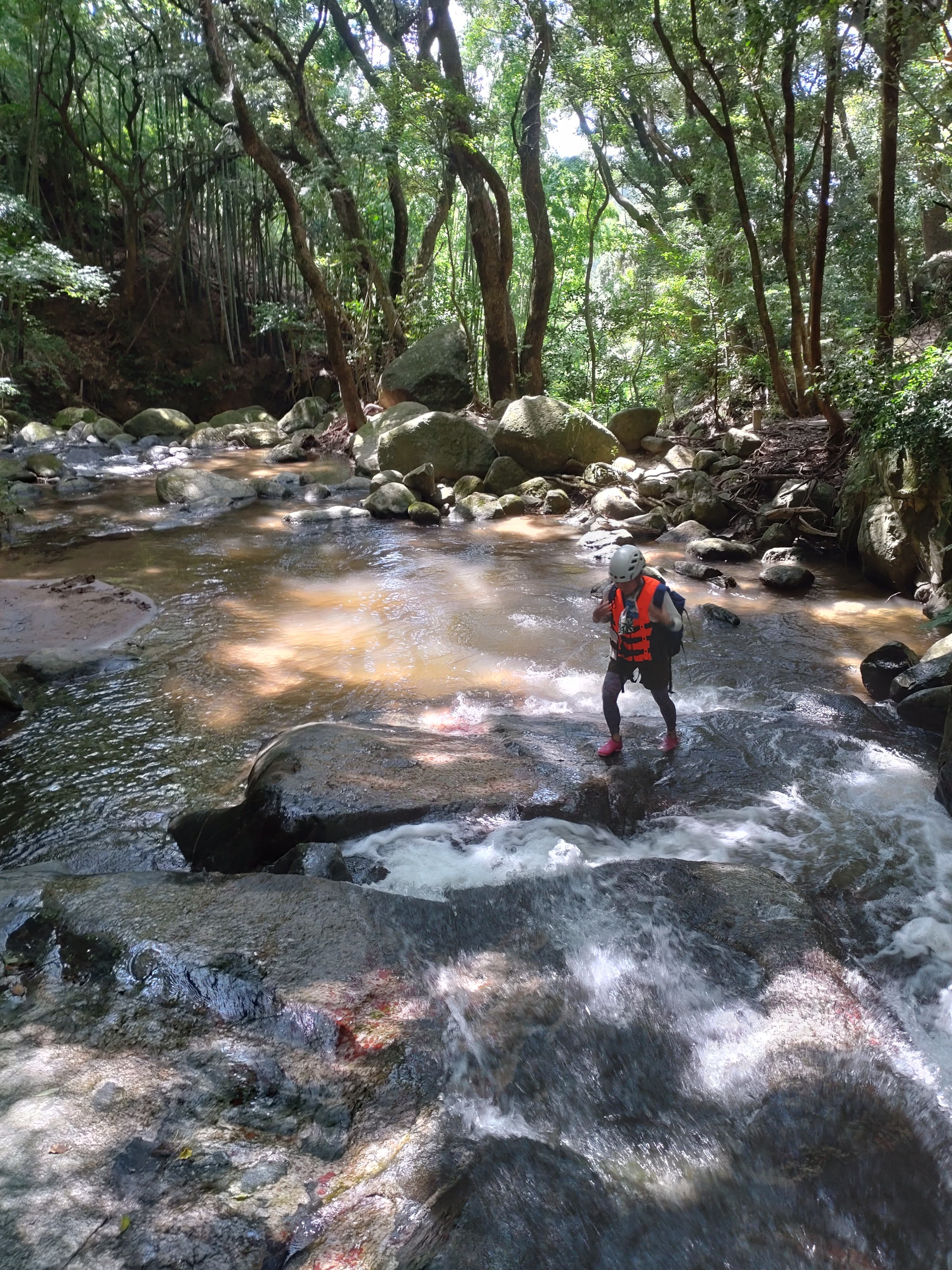 二丈渓谷の沢登り