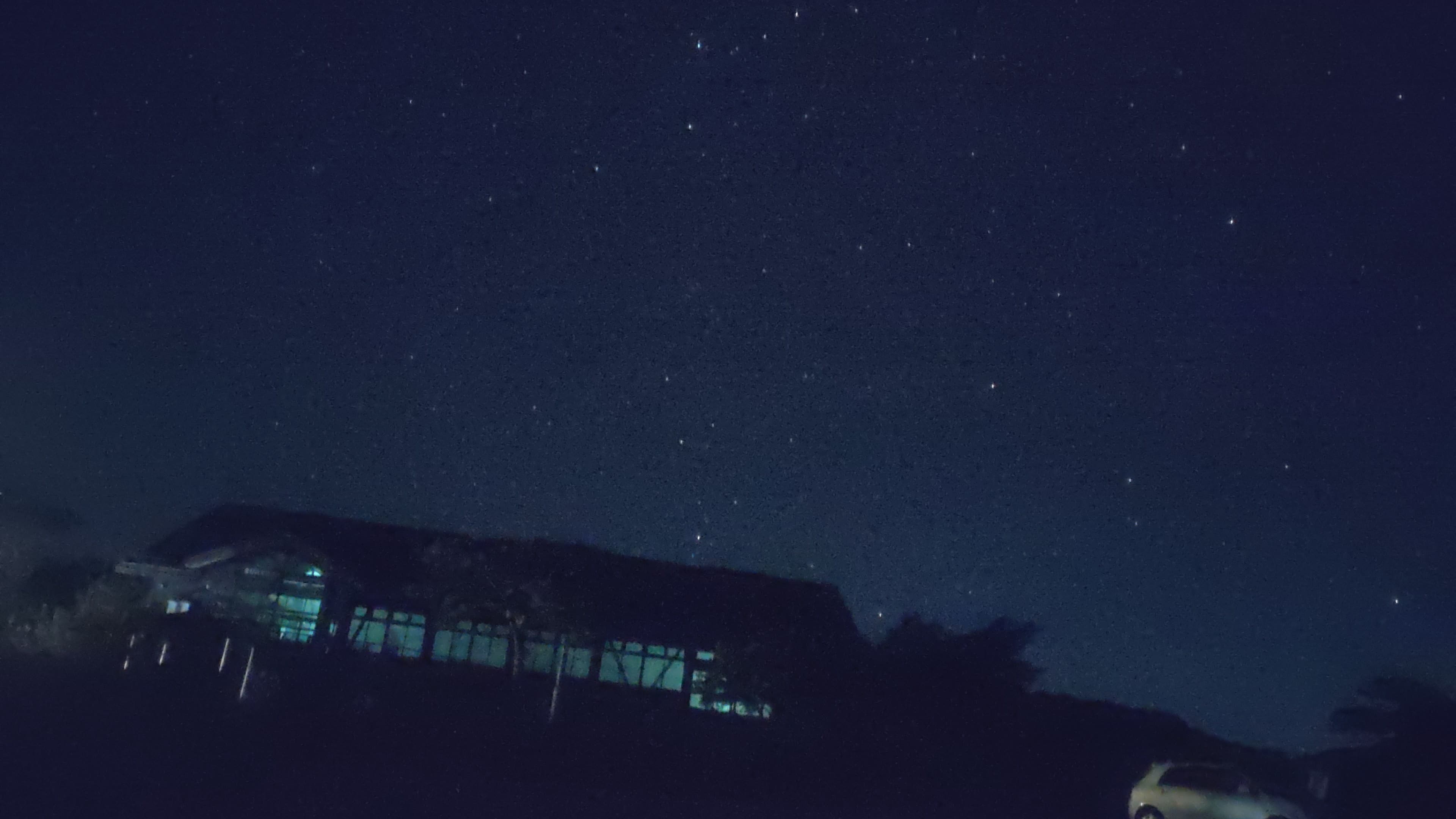 えびのネイチャーセンターの星空